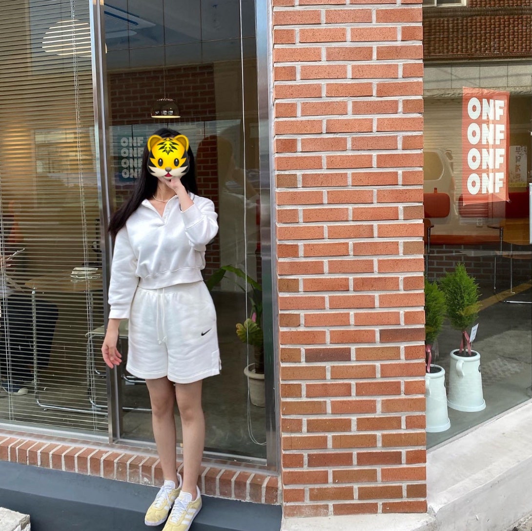 아디다스 가젤 올모스트 옐로우 GX2203 photo review